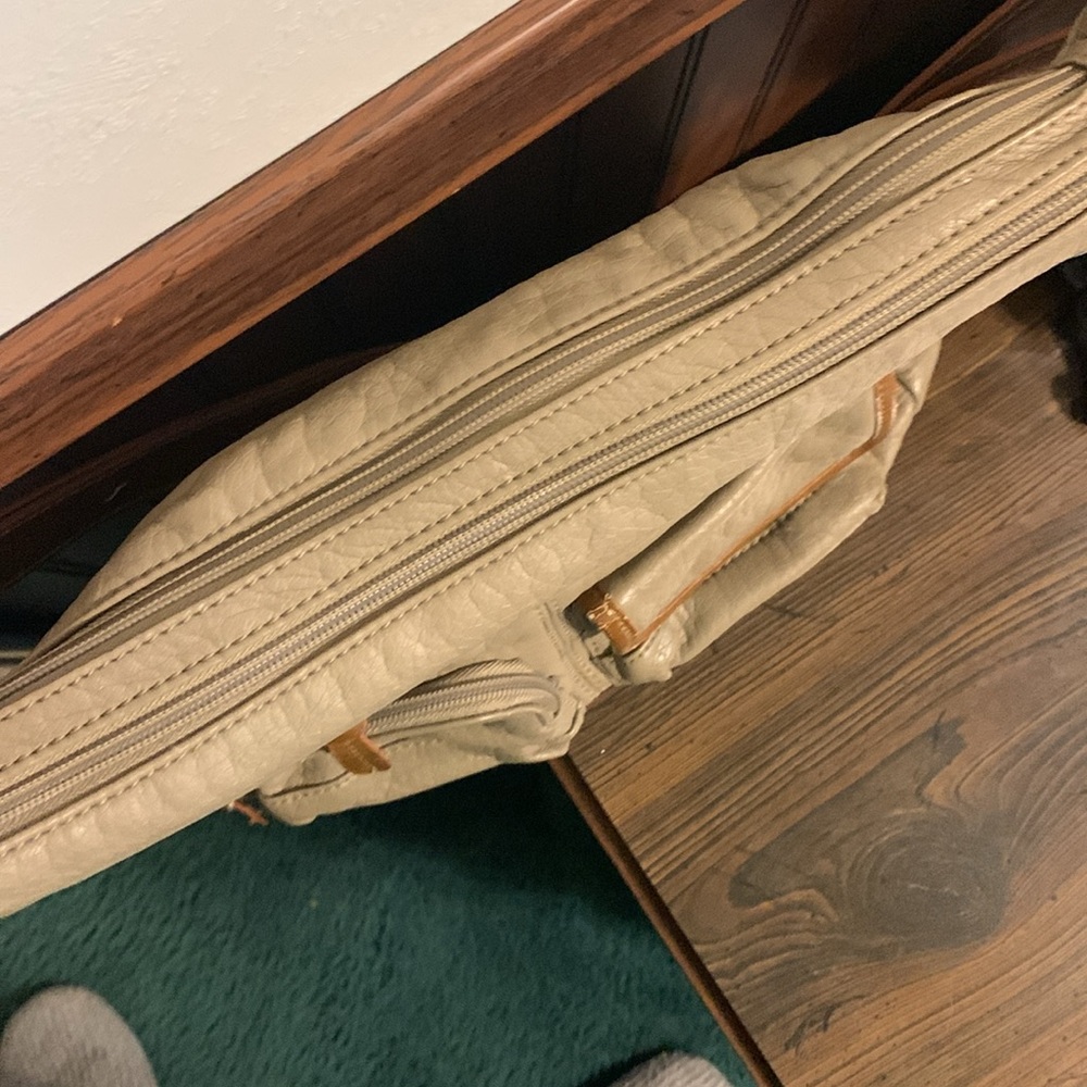 Purse - Picture 5 of 5